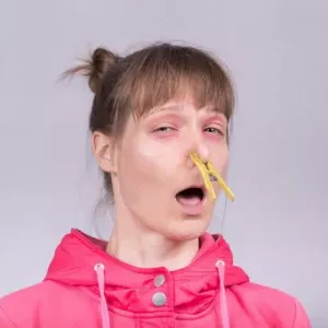 Kako ukloniti oticanje u nosu: pregled lijekova i narodnih lijekova