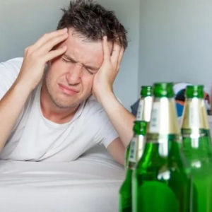 Zašto imate noćne more s mamurlukom? Kako alkohol utječe na ljudski mozak